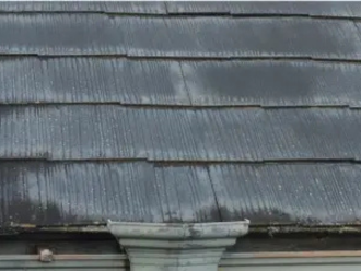 スレートの色褪せ